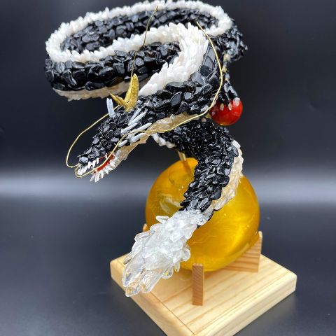 八大龍【黒龍】 静寂の守護と浄化の龍